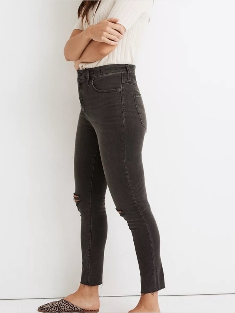 Madewell Curvy High-Rise Black Distressed Skinny Jeans Size 31
